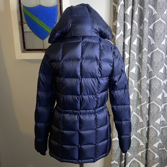 Abercrombie & Fitch down filled puffer coat - Picture 3 of 12
